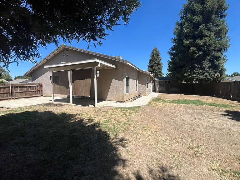 1807 E Harter Ct — Photo 22
