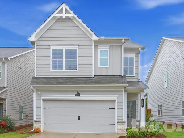 161 E Ridge Way, Woodstock, GA 30188