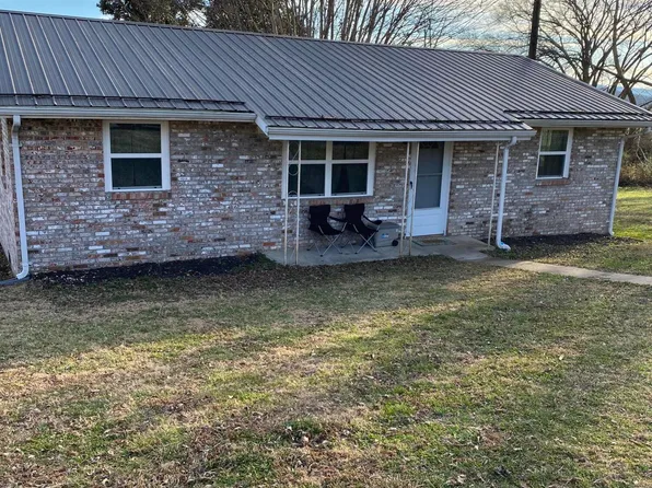 147 3rd St, Jonesville, VA 24263