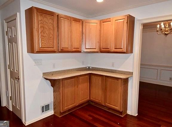 5th image of 8845 N River Pkwy APT 2A