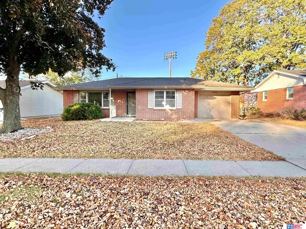 1733 Meadow Ln, Seward, NE 68434