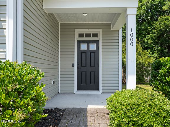 4th image of 1000 Whispering Doe Drive
