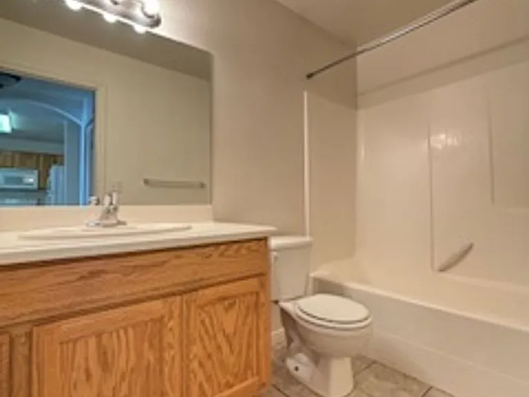 Brookshire Townhomes — Photo 8