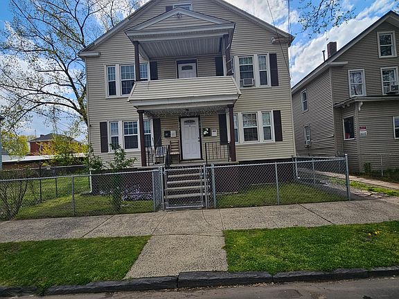 2nd image of 284 Hallock Ave #2