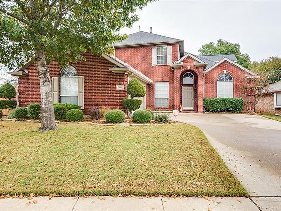 2nd image of 7001 Echo Lake Ct