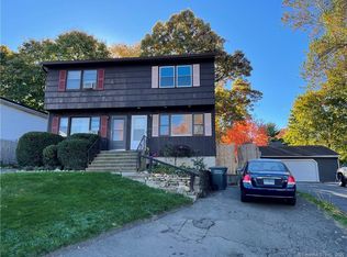 353 Saunders Ave, Bridgeport, CT 06606