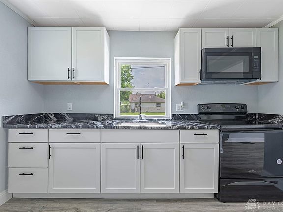 5th image of 2141 Nomad Ave