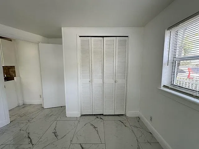 844 NE 17th Way #2 — Photo 12