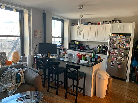 Rented by Carnegie Management Inc | media 20