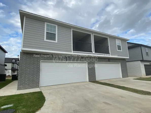 766 S Amarillo Ave #2, Fayetteville, AR 72704