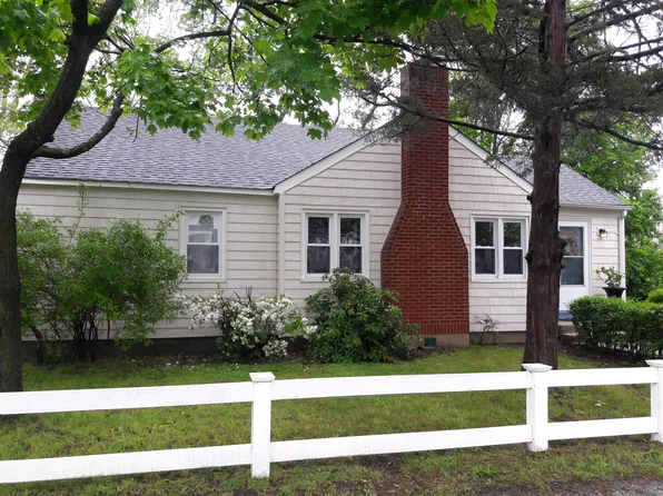 66 Wave St, Beachwood, NJ 08722