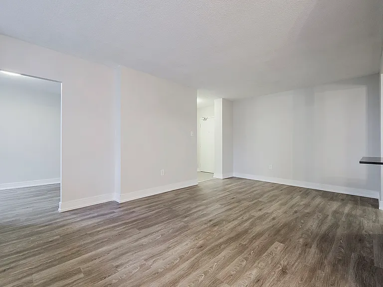 75 Eastdale Ave — Photo 13