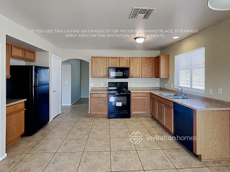 12849 W Paradise Dr — Photo 6