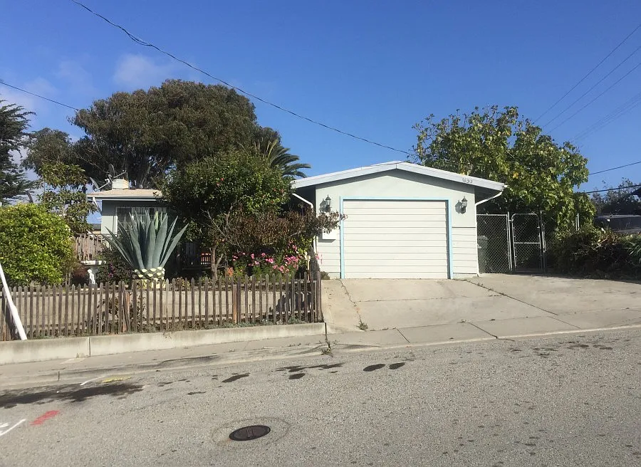 1630 San Lucas St photo 1