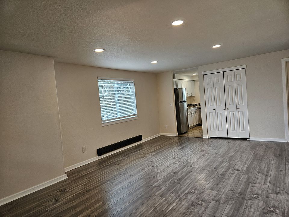 Family room. The view from the entrance door.