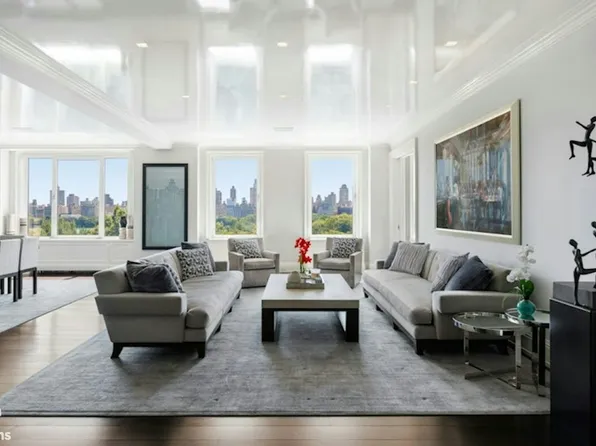 262 Central Park West image 1 of 24