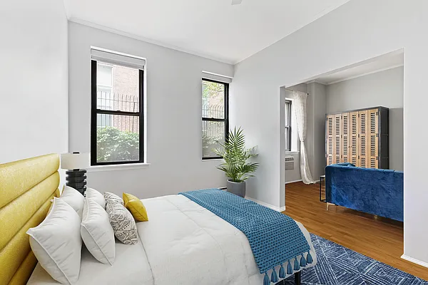 Rented by Compass | media 4