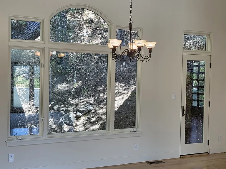 4 Meyer Pl — Photo 4
