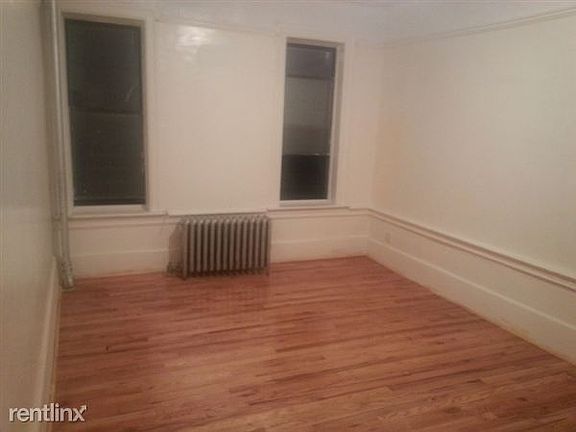 225 Parkside Ave (2Q) B