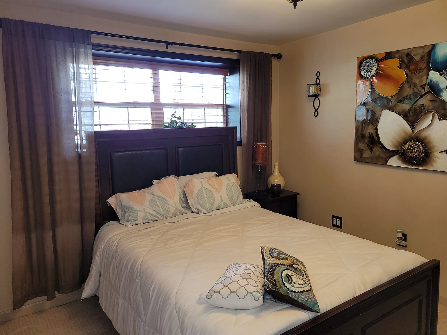 1 bed, 350 sqft, $1,000 — Photo 4