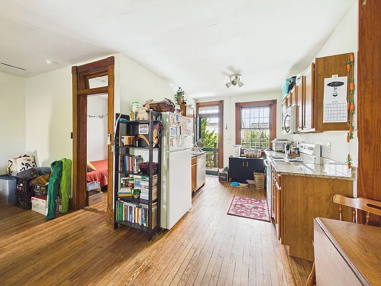 1912 Parkwood Ave #2 — Photo 9
