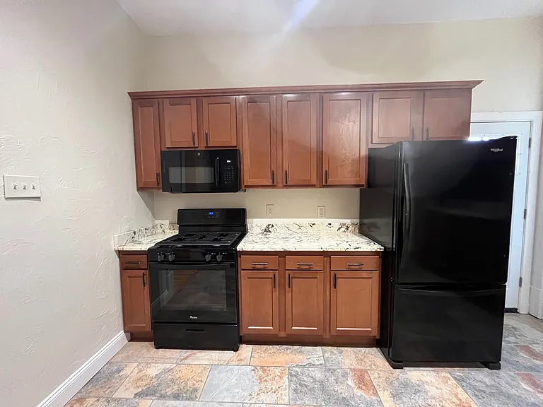 6709 Penn Ave — Photo 14