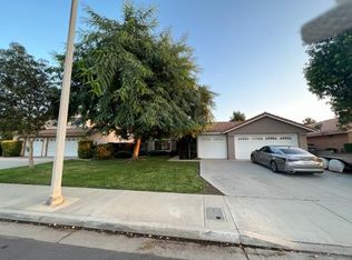 19341 Bridgewater Ln, Riverside, CA 92508