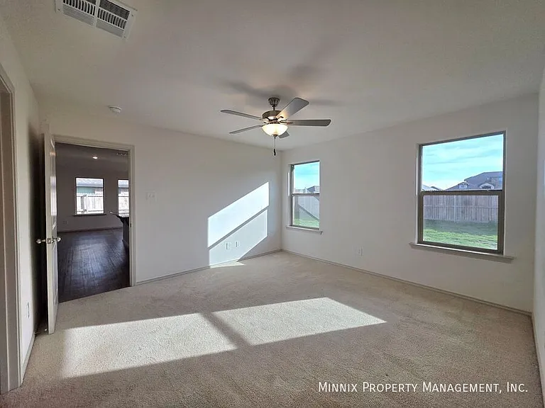 2602 S County Road 1103 — Photo 15