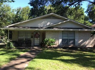 1818 Sycamore Ave, Corsicana, TX 75110