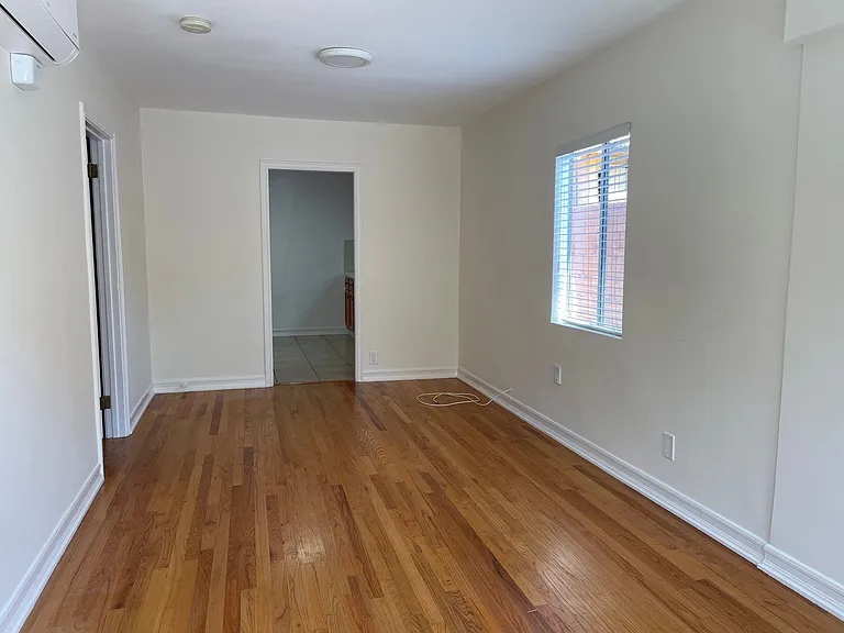 1445 Echo Park Ave — Photo 6