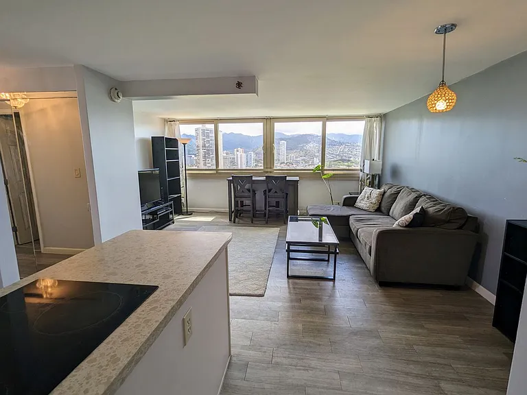 445 Seaside Ave #1902 — Photo 2