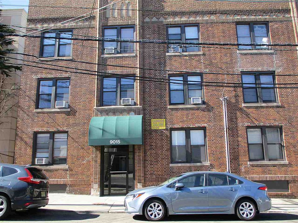 1st image of 9015 Bergenwood Ave APT 1