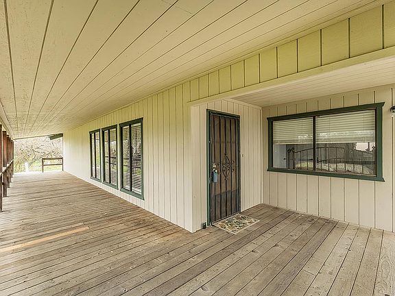 5th image of 10562 Millerton Rd