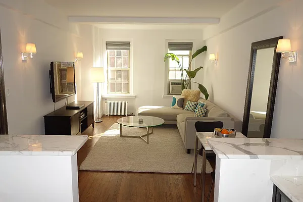 Sold by Real Direct | media 6