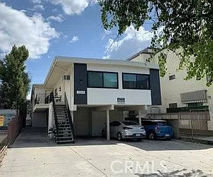 1164 Irving Ave #C
