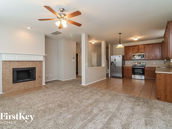 3rd image of 605 Denali Dr