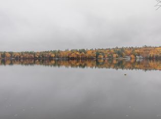 33 Front St, Harrison, ME 04040