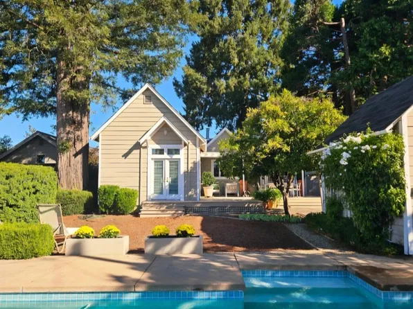 234 Lincoln Street, Healdsburg, CA 95448