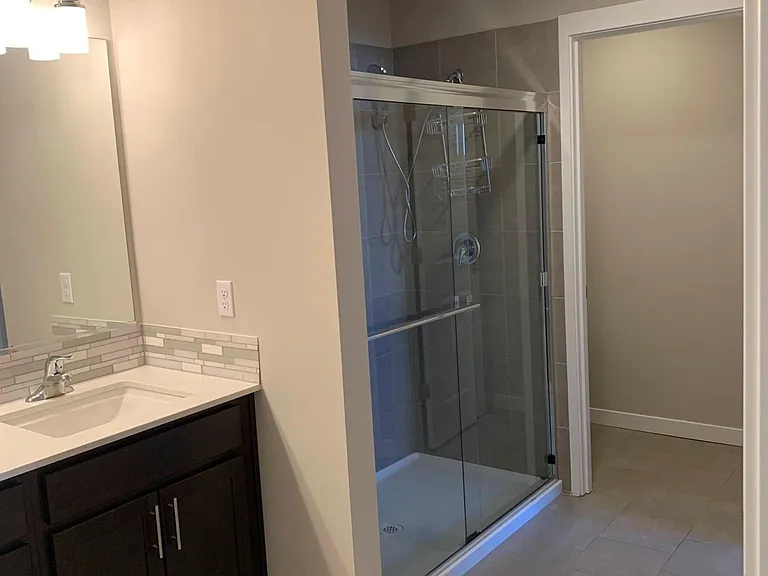 Master bath with huge 250sq.ft walk-in closet.