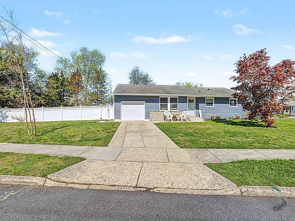 2nd image of 128 Osborne Rd