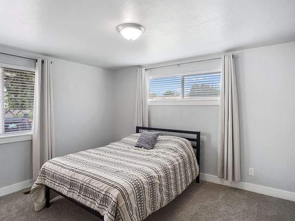 4th image of 5009 W Odell Dr