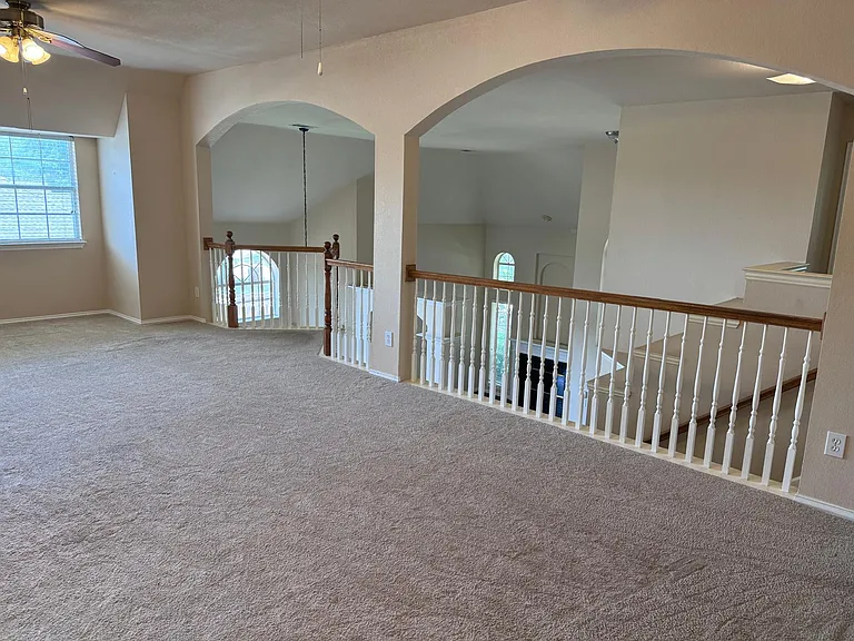 9702 Windy Hollow Dr — Photo 29