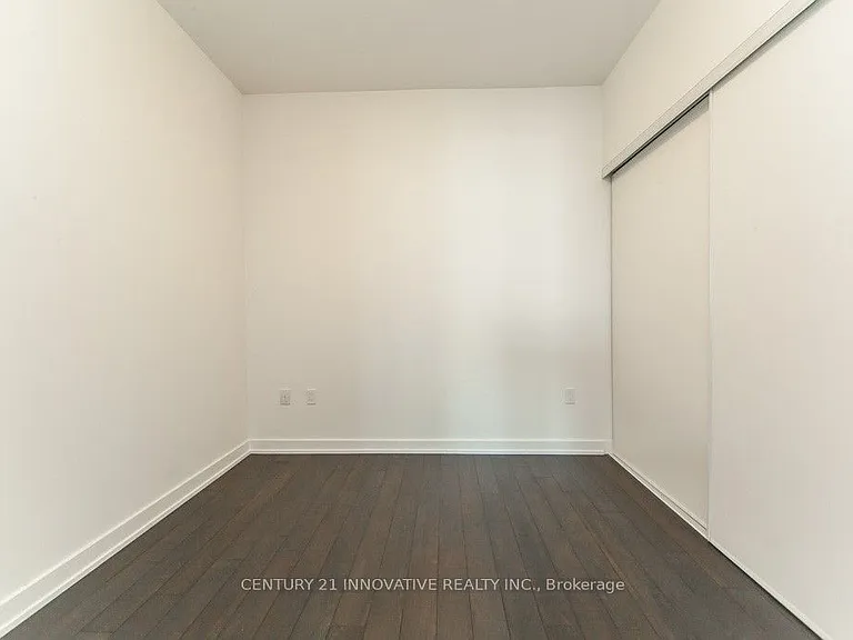 50 Ordnance St #1207 — Photo 27