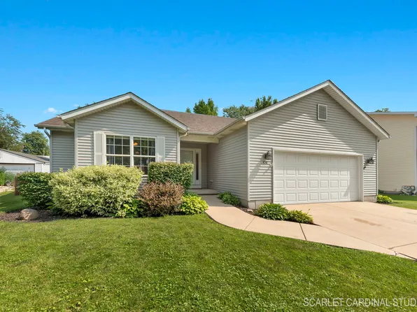 106 E Apache Ave, Shabbona, IL 60550