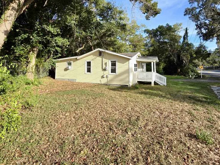 1625 Old Bainbridge Rd — Photo 3