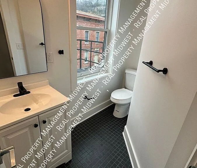 100 E McMicken Ave #3A — Photo 12