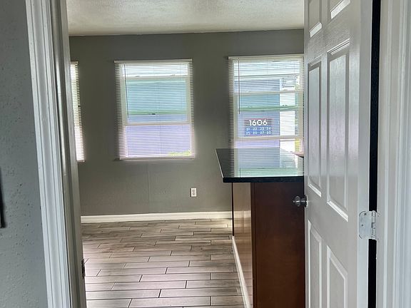 4th image of 1604 S Crystal Lake Dr APT 20