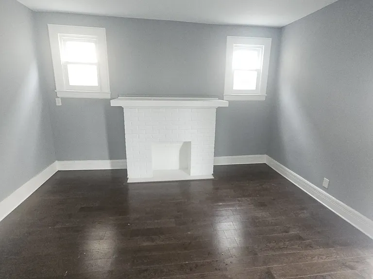 559 Grove St #2F — Photo 15