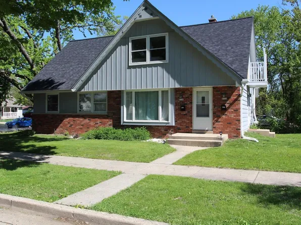 6130 West Fairmount AVENUE, Milwaukee, WI 53218