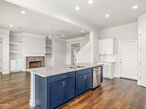 7th image of this home